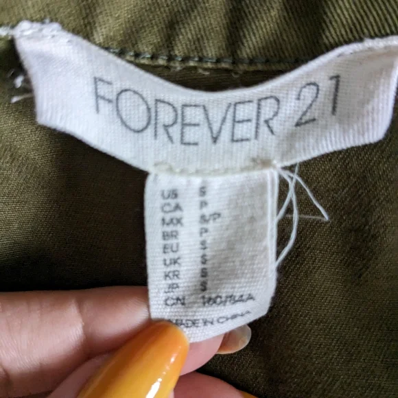 Utility Cargo Jacket - Picture 2 of 2